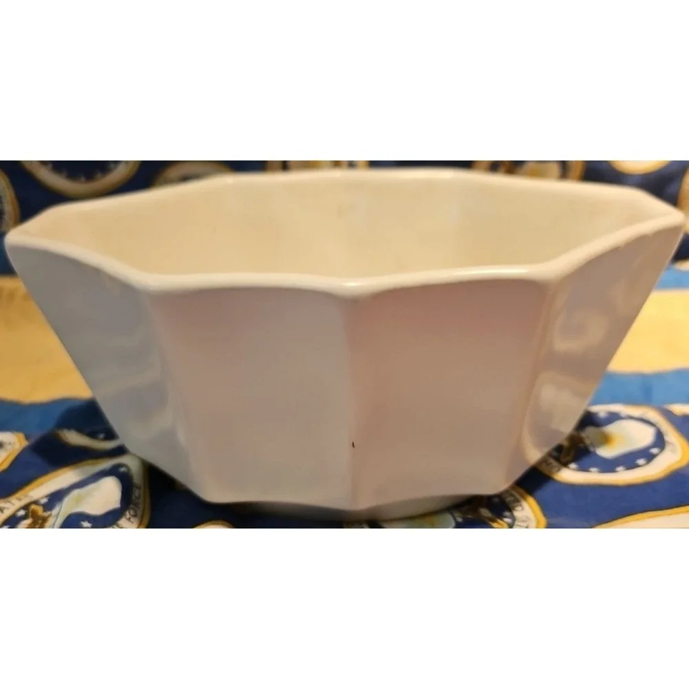 Vintage‎ White Planter Bowl Hull 447 USA 6.75